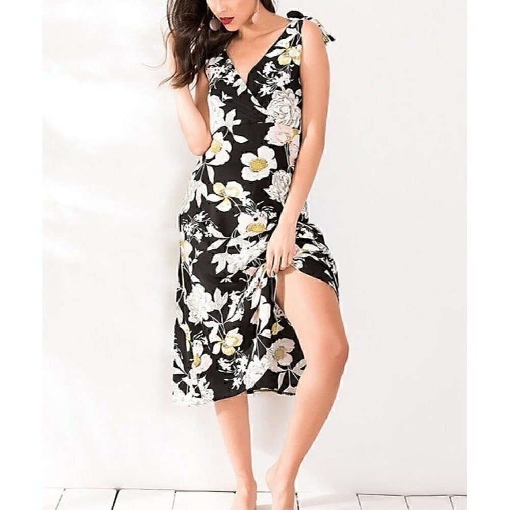 Milan Kiss Black & Ecru Tie-Strap Surplice Dress - Women Medium
